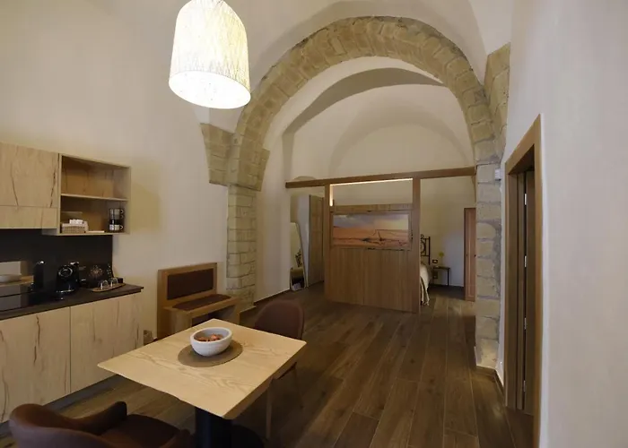 Oda ve Kahvaltı Gapo Orta Nova